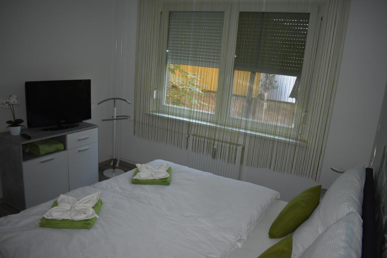 Frezia Apartman Makó Екстериор снимка