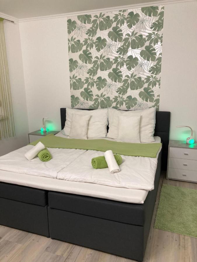 Frezia Apartman Makó Екстериор снимка